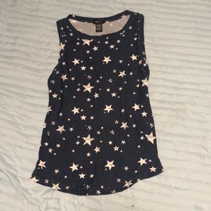 starred tank top